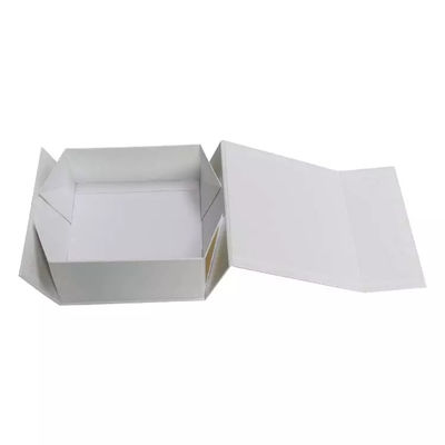 Custom White Paperboard Luxury Magnetic Folding Gift Box   Closure For Easy To Ship
