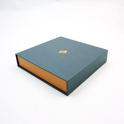 Kraft Paper Custom Gift Packaging Magnet Gift Box with # Shape Paper Grille